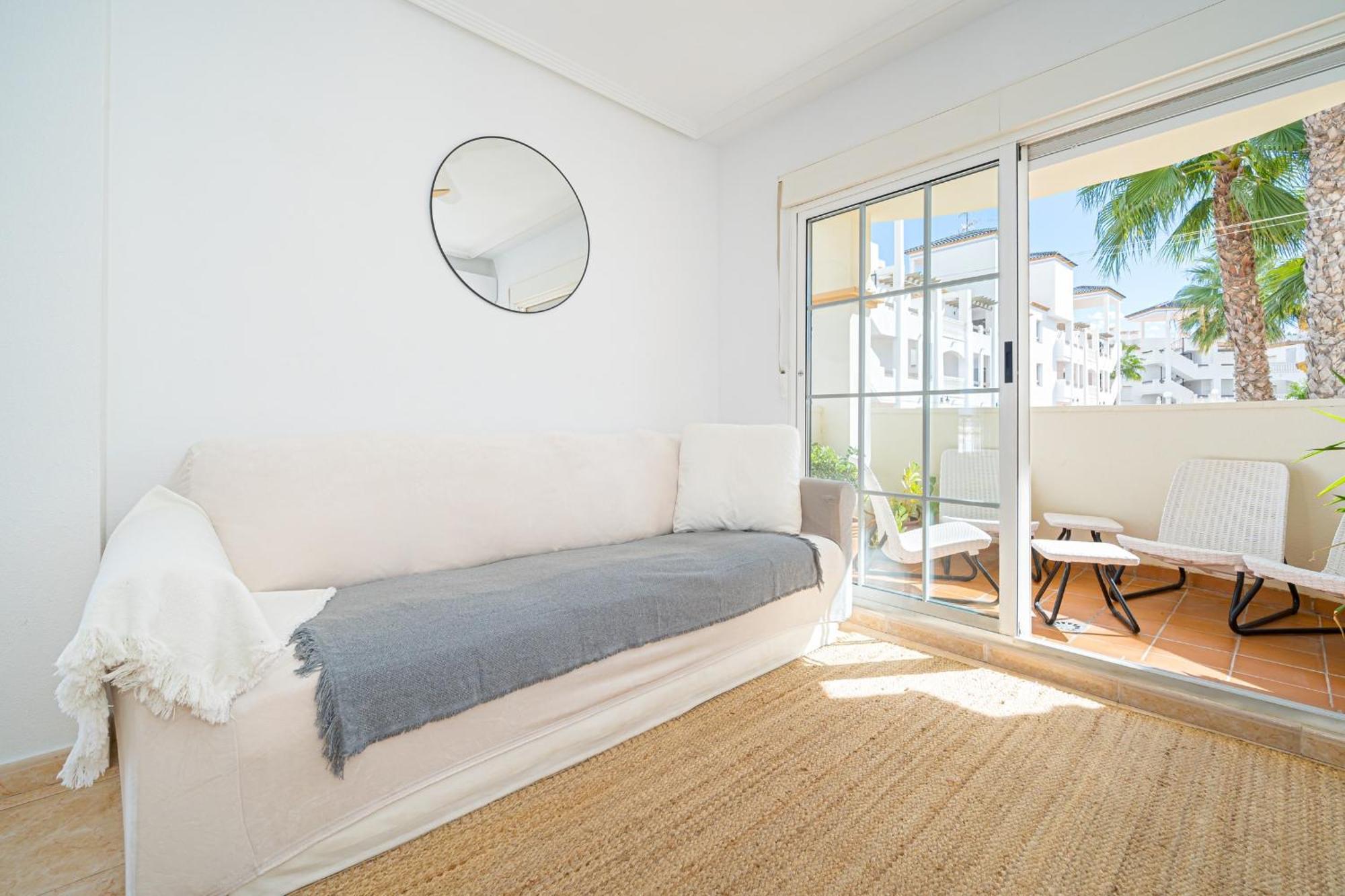 Villamartin Apartment. Excellent Location For Golfers, Cyclists And Hikers 외부 사진