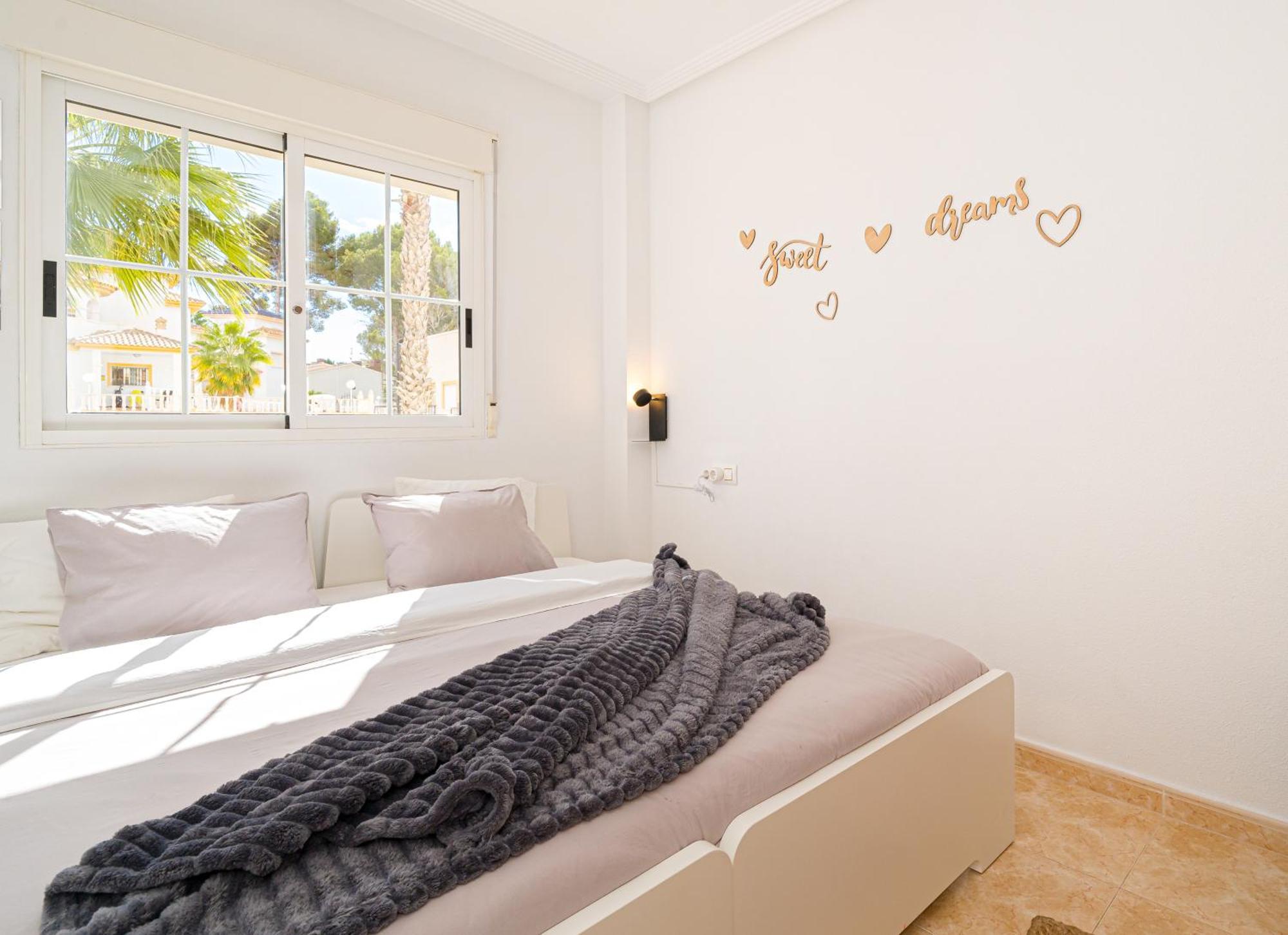 Villamartin Apartment. Excellent Location For Golfers, Cyclists And Hikers 외부 사진