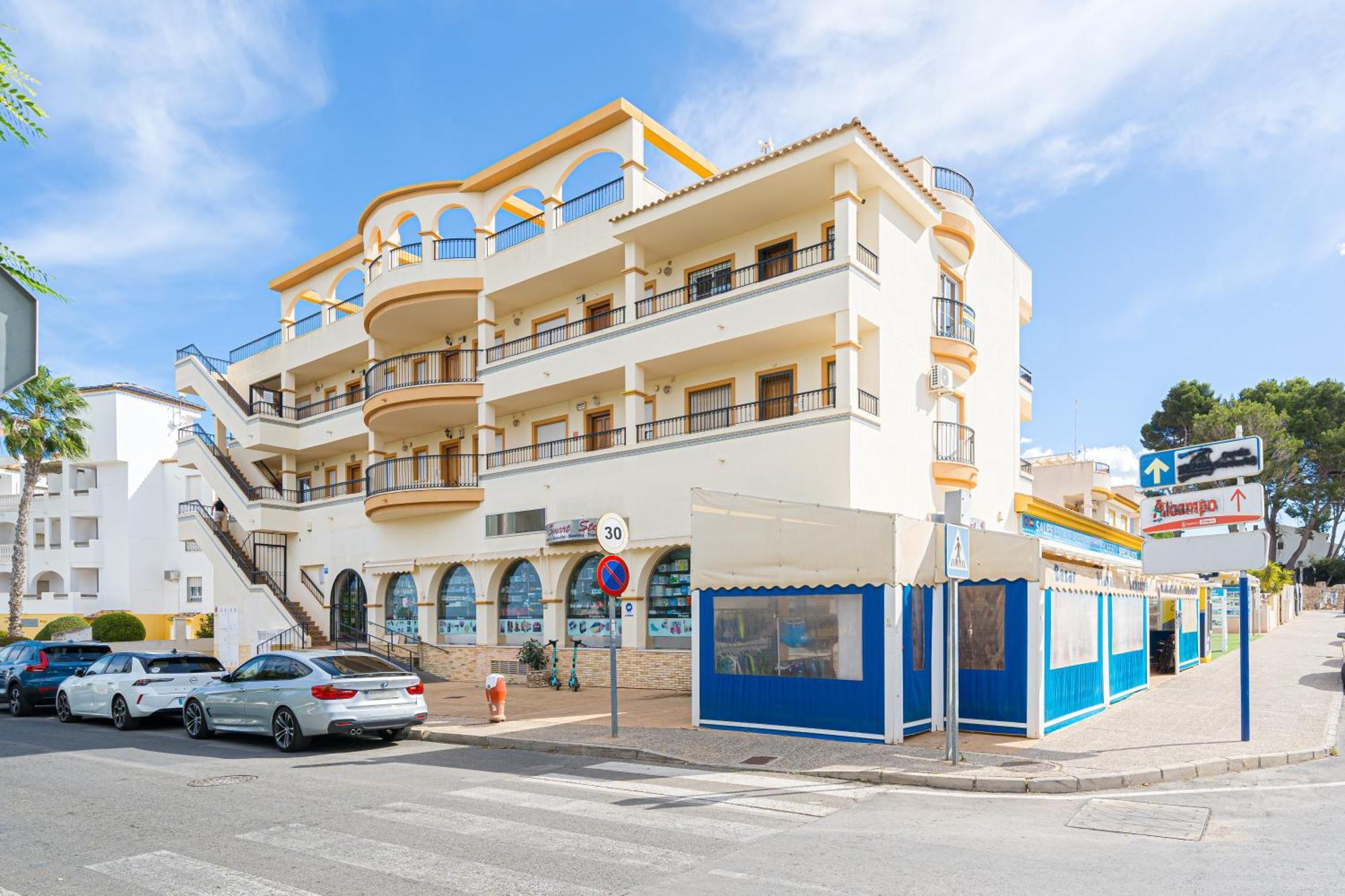 Villamartin Apartment. Excellent Location For Golfers, Cyclists And Hikers 외부 사진