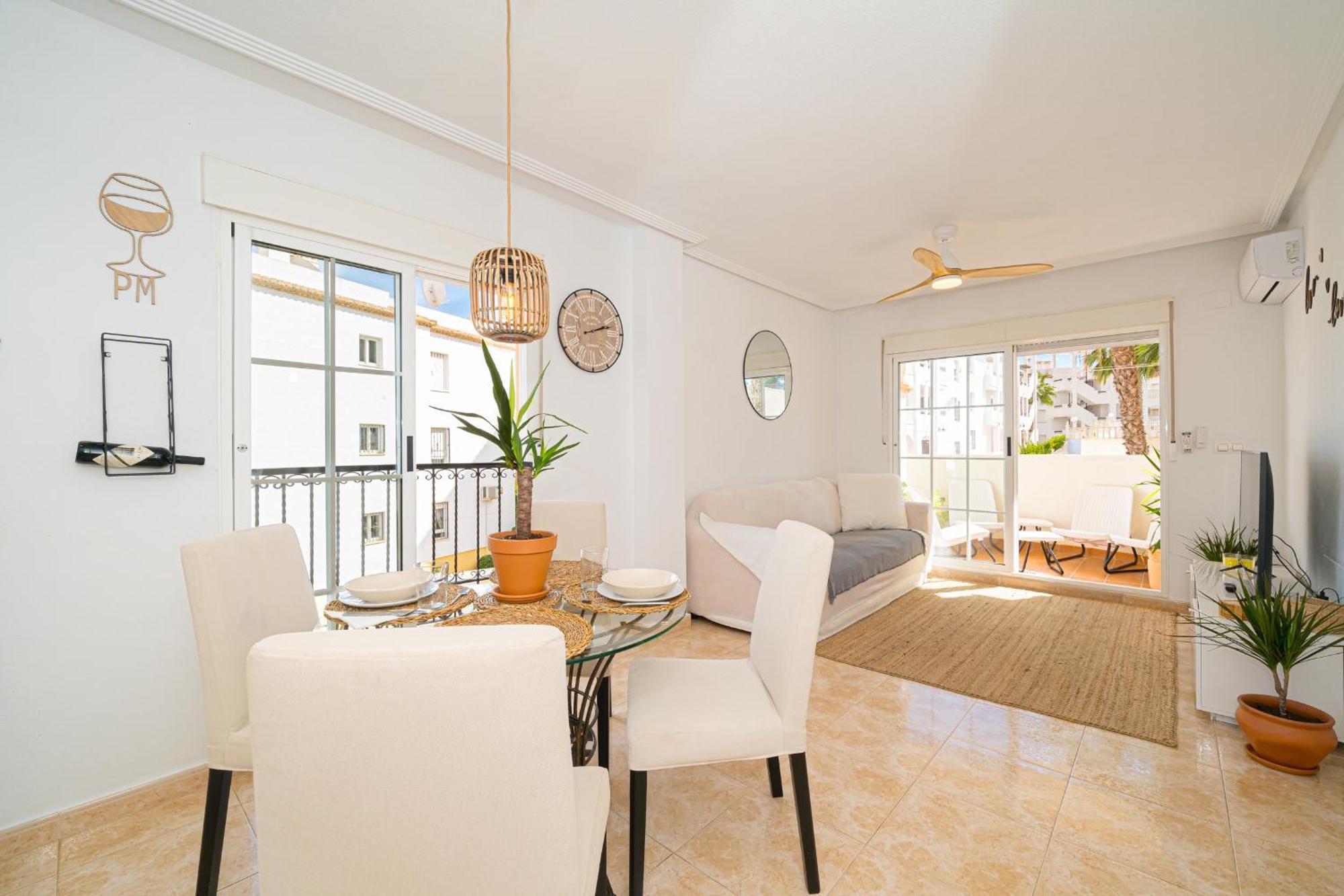 Villamartin Apartment. Excellent Location For Golfers, Cyclists And Hikers 외부 사진