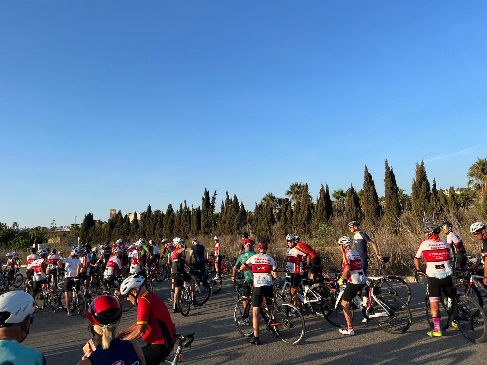 Villamartin Apartment. Excellent Location For Golfers, Cyclists And Hikers 외부 사진